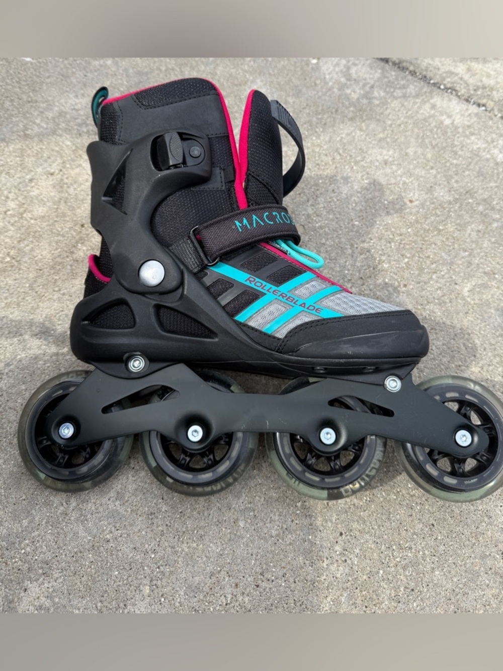 Rollerblade Macro Adjustable Women's Inline Skates in Black/Teal/Pink ABT brake - Picture 3 of 8